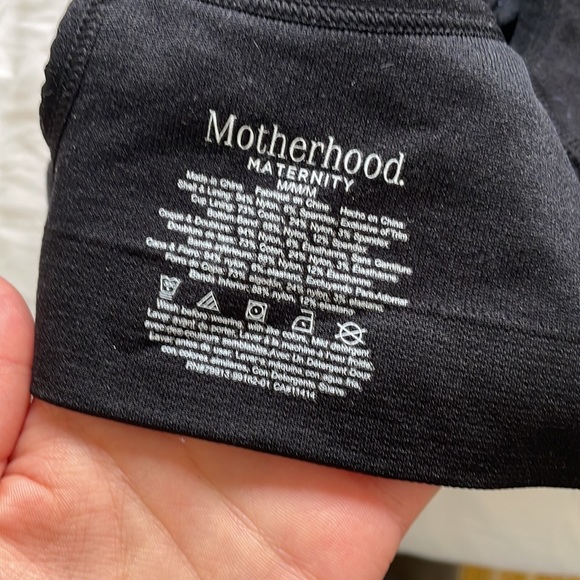 Black maternity bra size medium - Picture 5 of 5
